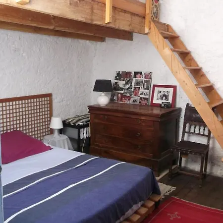 Maison 12eme Siecle Avec Terrasse Сasa de vacaciones