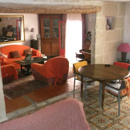 Maison 12eme Siecle Avec Terrasse Сasa de vacaciones Pomérols